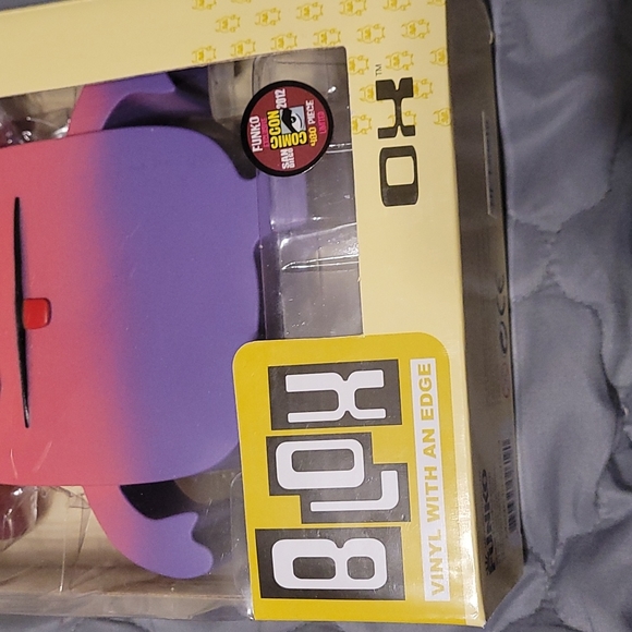 Uglydoll Blox Ox Funko Exclusive - Picture 5 of 5